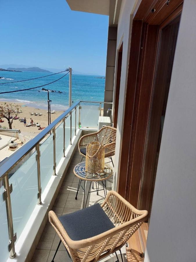 Rika'S Sea View Apartment Hriszí Aktí Haniá Kültér fotó