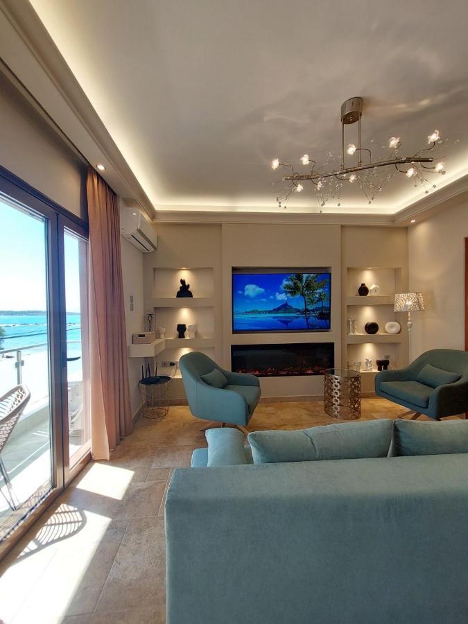 Rika'S Sea View Apartment Hriszí Aktí Haniá Kültér fotó