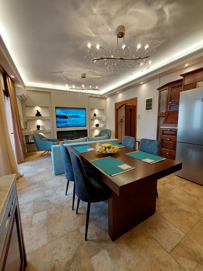 Rika'S Sea View Apartment Hriszí Aktí Haniá Kültér fotó